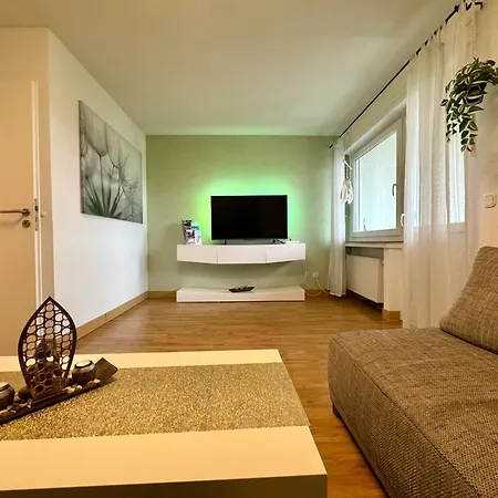 Schnuetgenhof 度假居 阿滕多恩